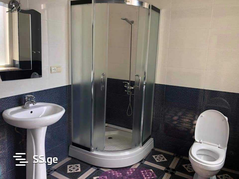 25 Room Hotel For Rent. Avlabari, 1 of 12