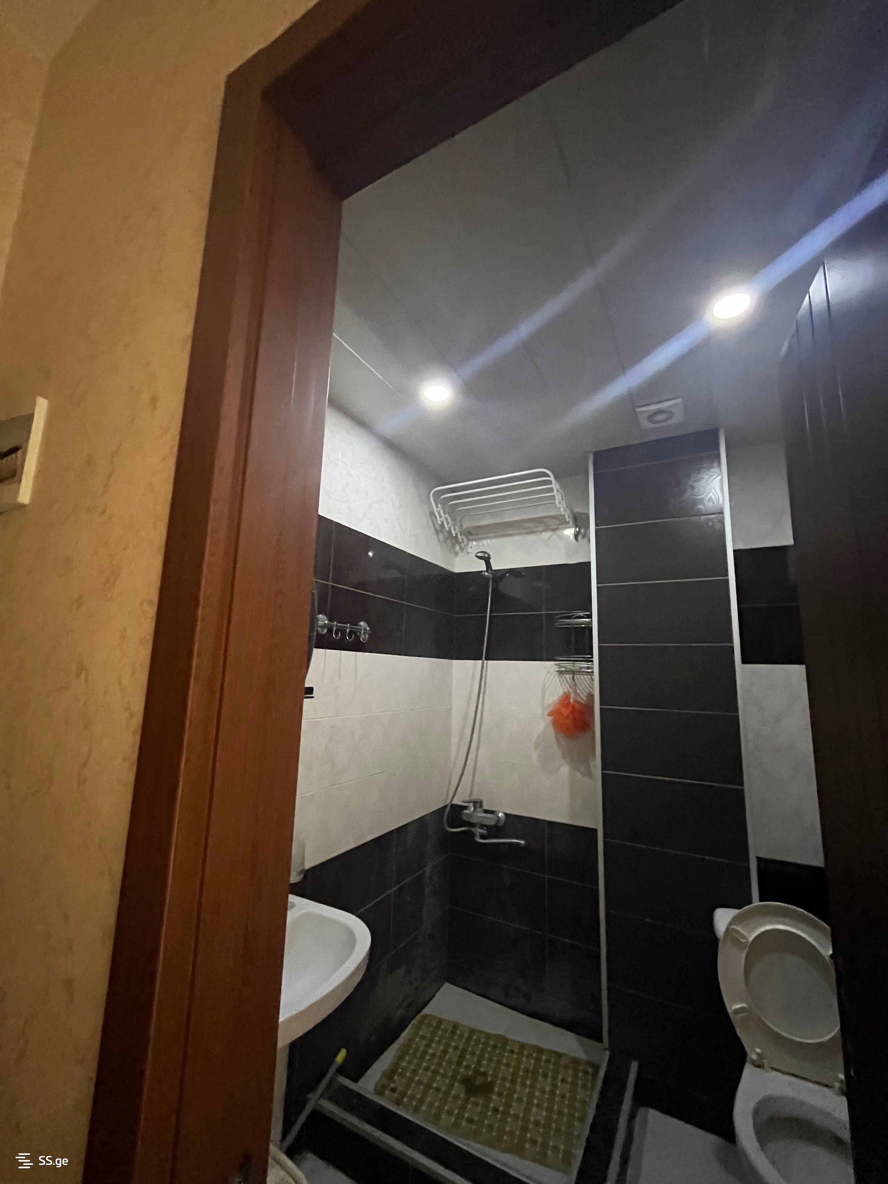 2 Room Flat For Rent. Didi Digomi view 2