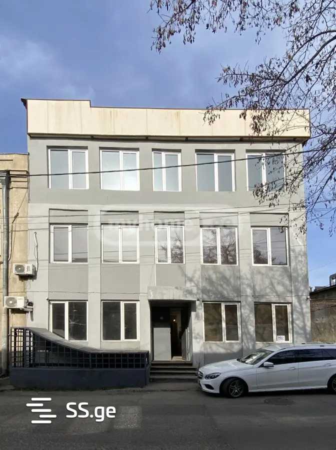 Commercial Space For Rent. Chugureti view 1