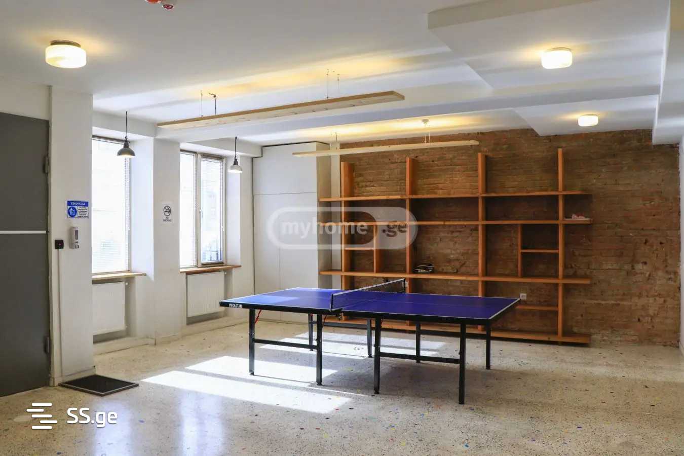 Commercial Space For Rent. Chugureti view 10