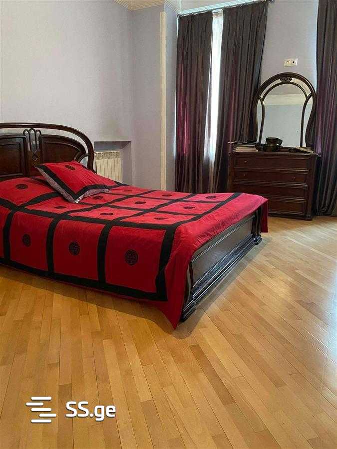 6 Room Private House For Rent. Chugureti view 6