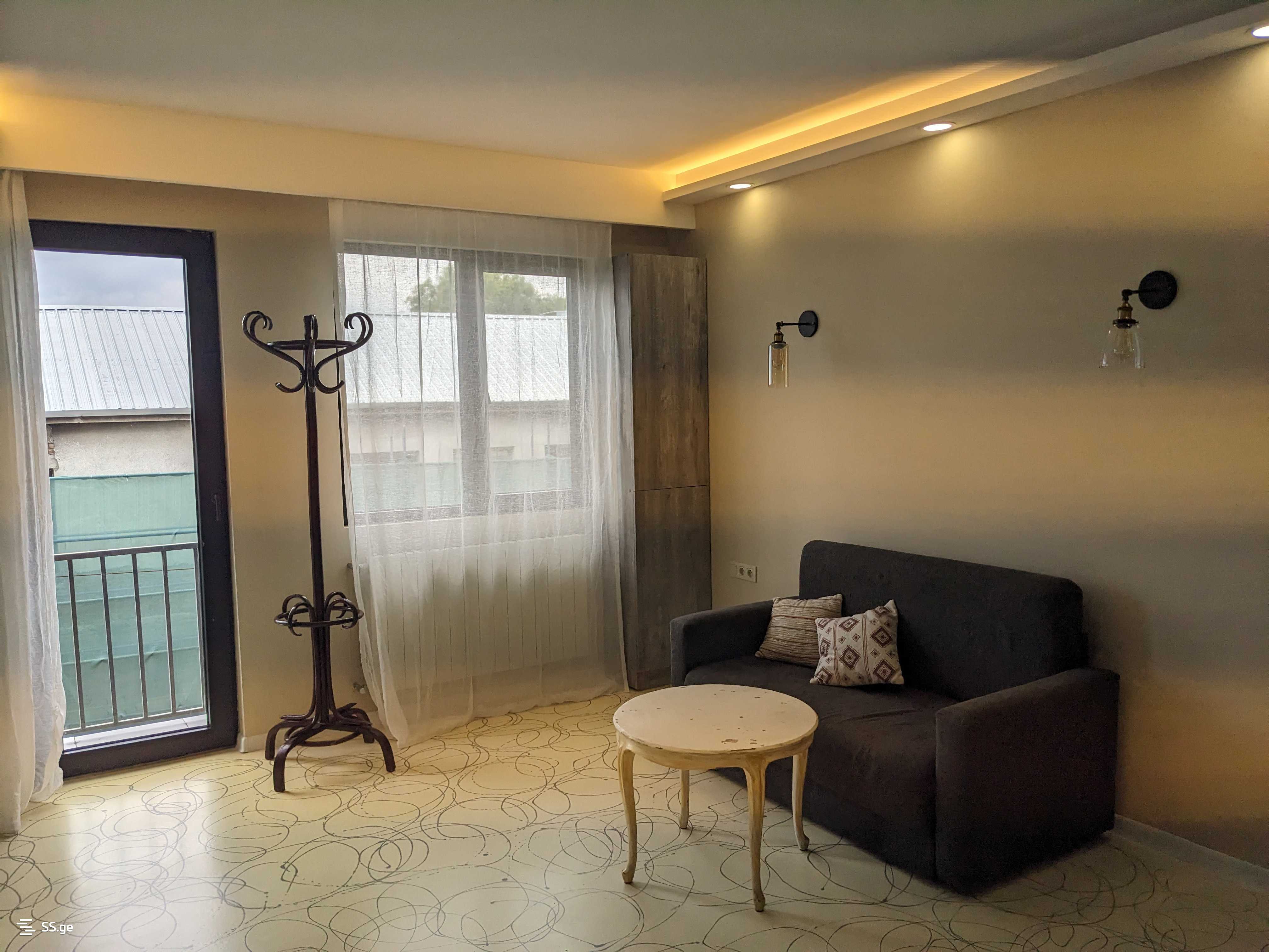 2 Room Flat For Rent. Chugureti view 8
