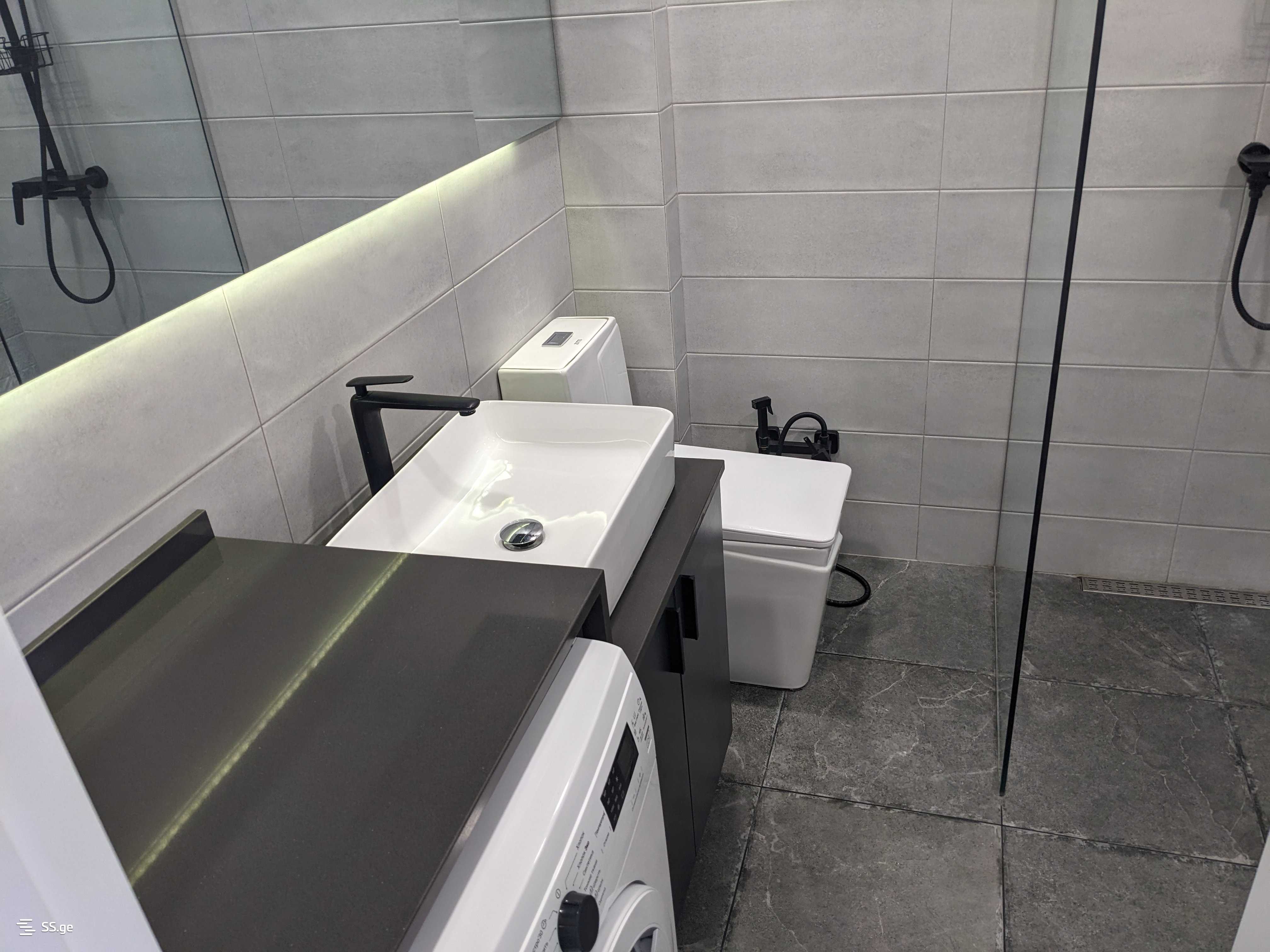 2 Room Flat For Rent. Chugureti view 4