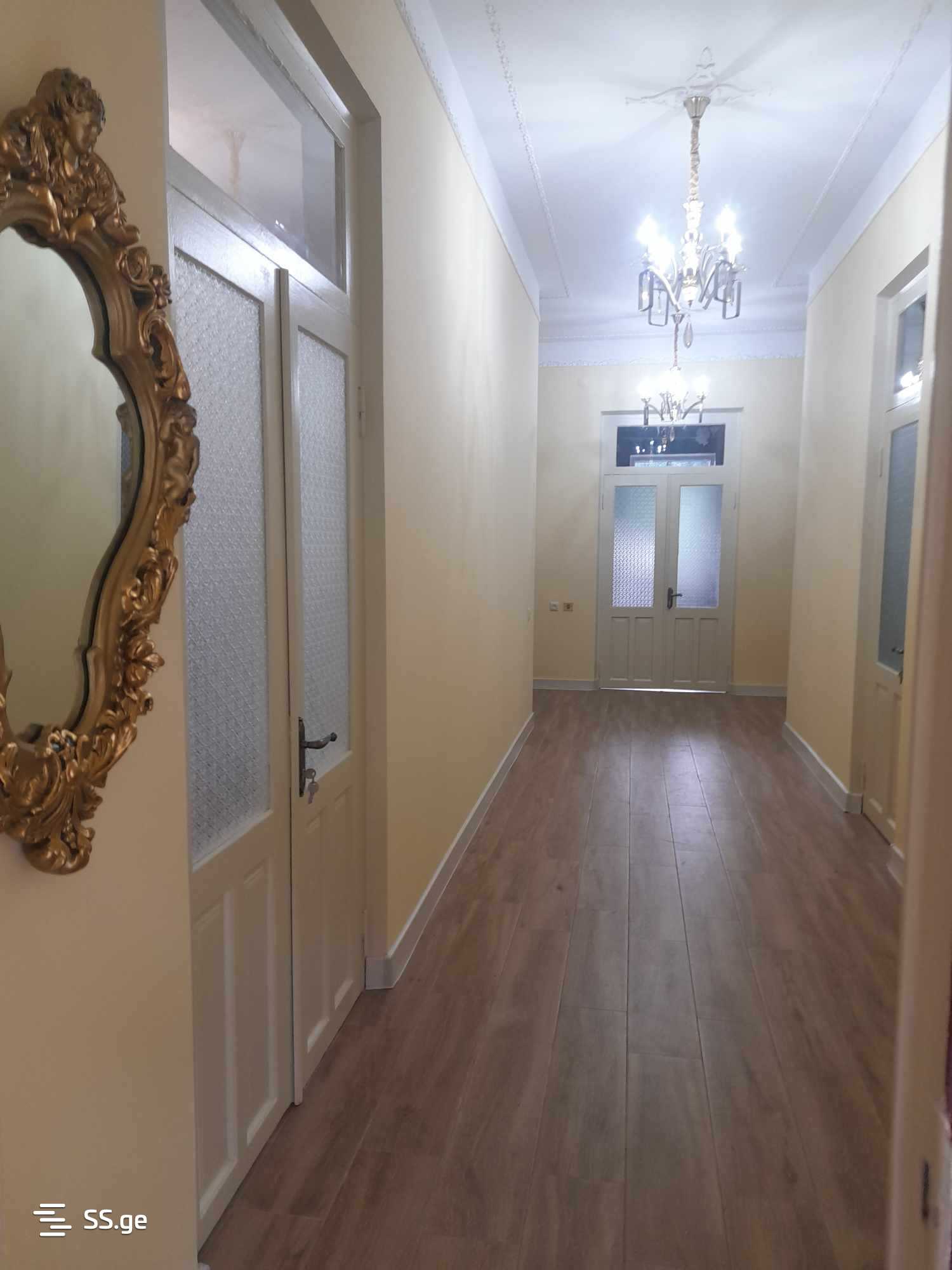 4 Room Private House Daily Rent. Batumi view 4