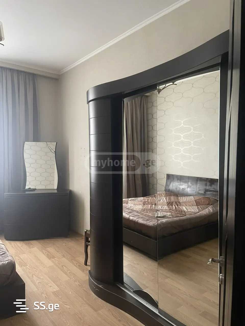 3 Room Flat For Rent. Isani view 6