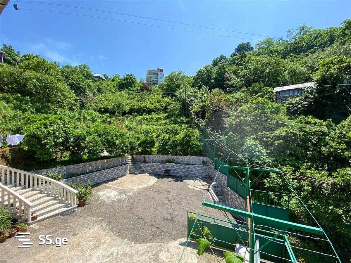 4 Room Private House Daily Rent. Batumi view 12