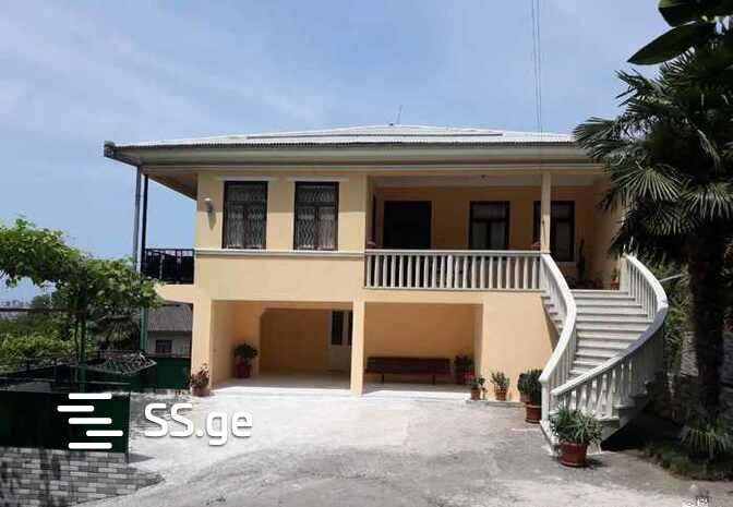 4 Room Private House Daily Rent. Batumi view 1