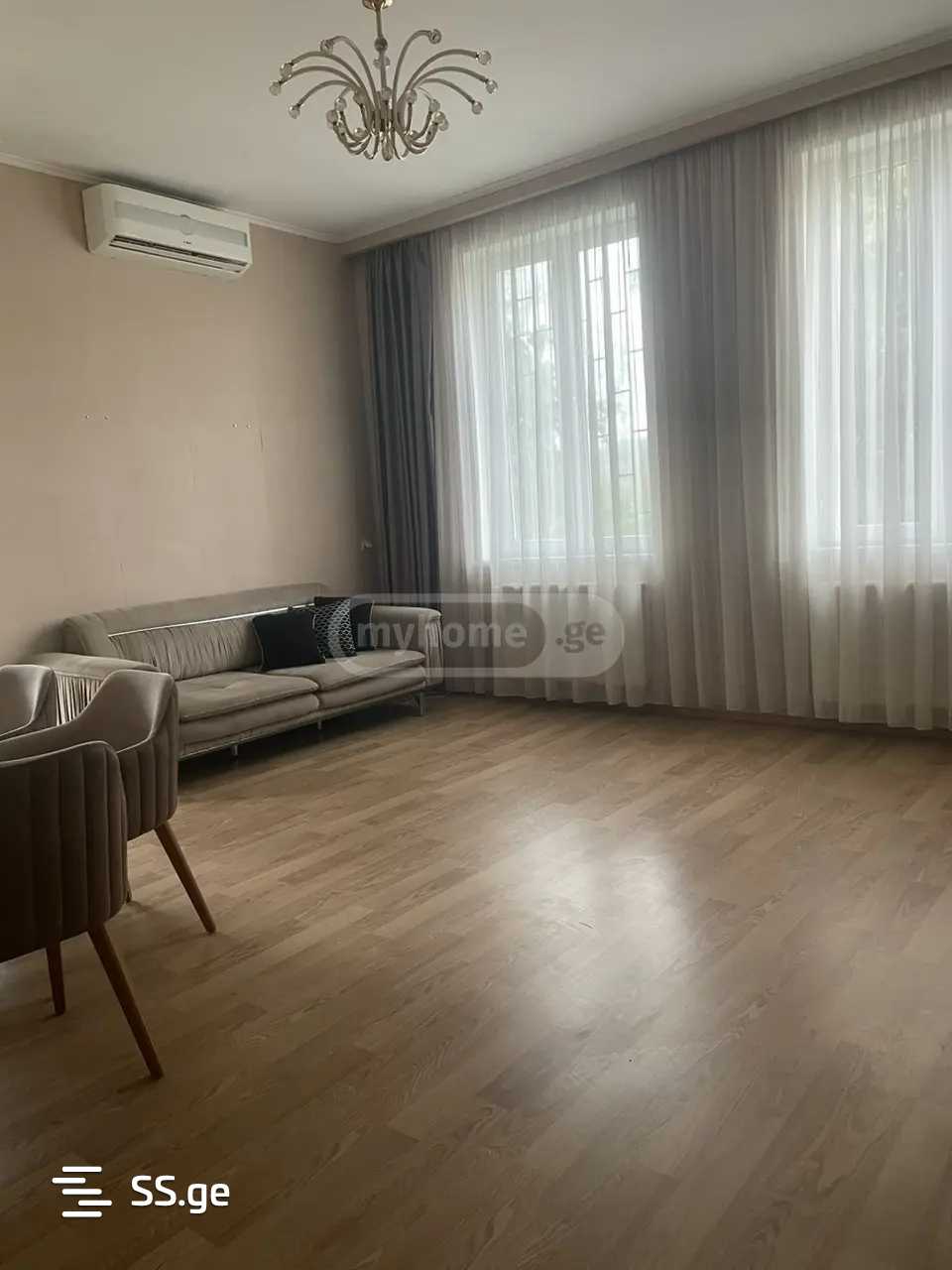 3 Room Flat For Rent. Isani view 2
