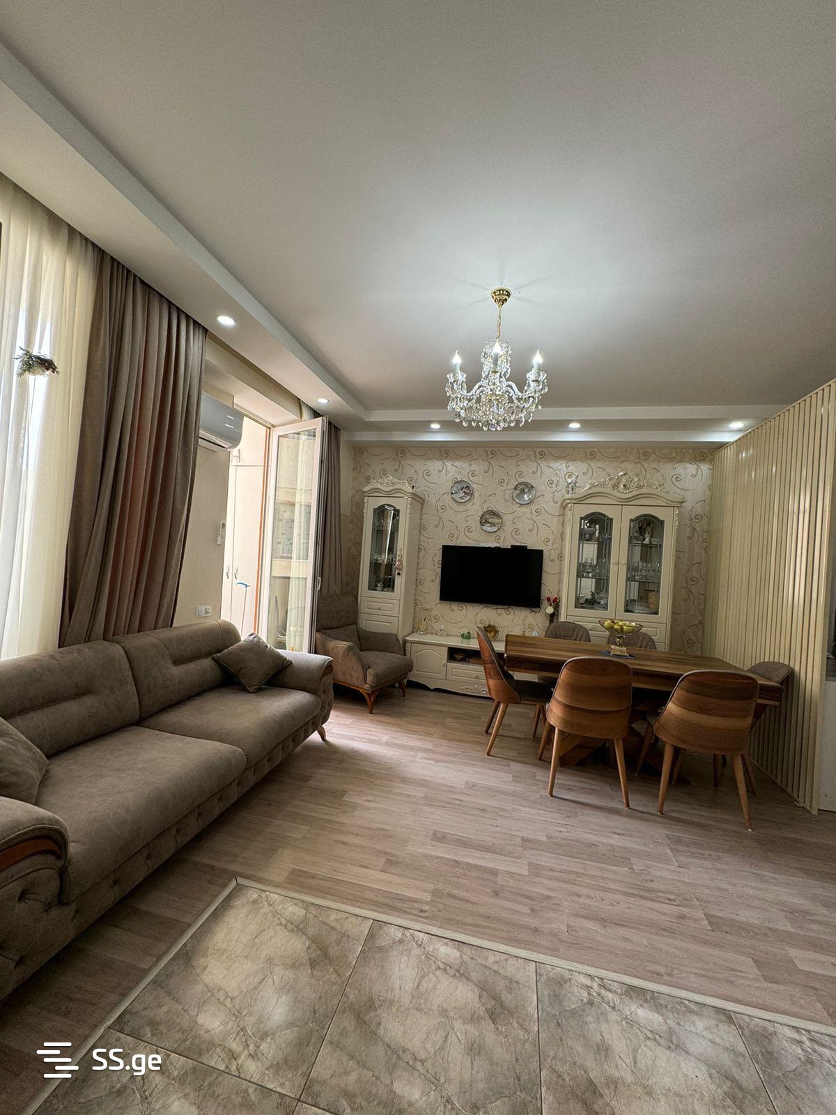 3 Room Flat For Sale view 11