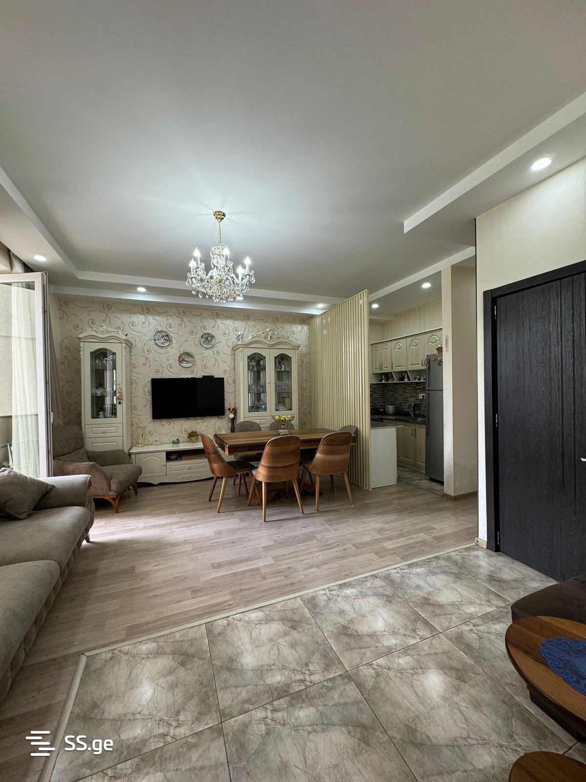 3 Room Flat For Sale view 10