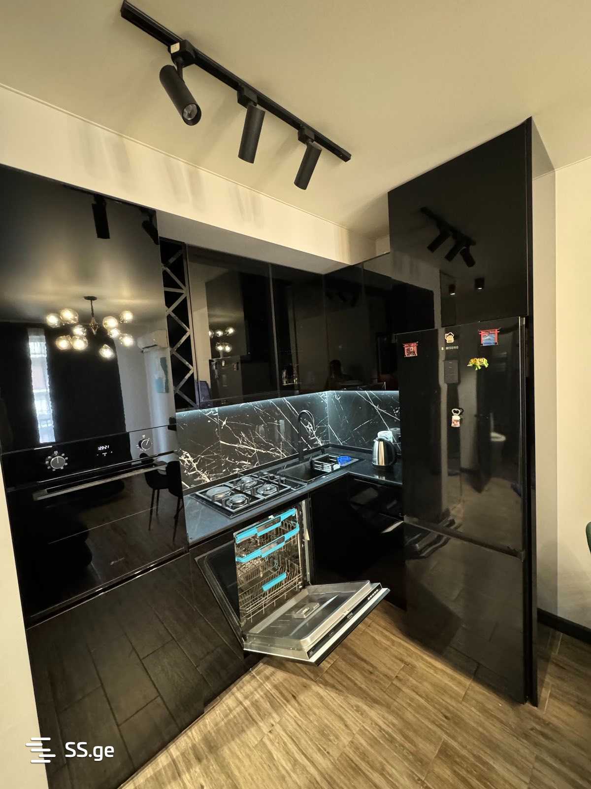 2 Room Flat Daily Rent. Didube view 2