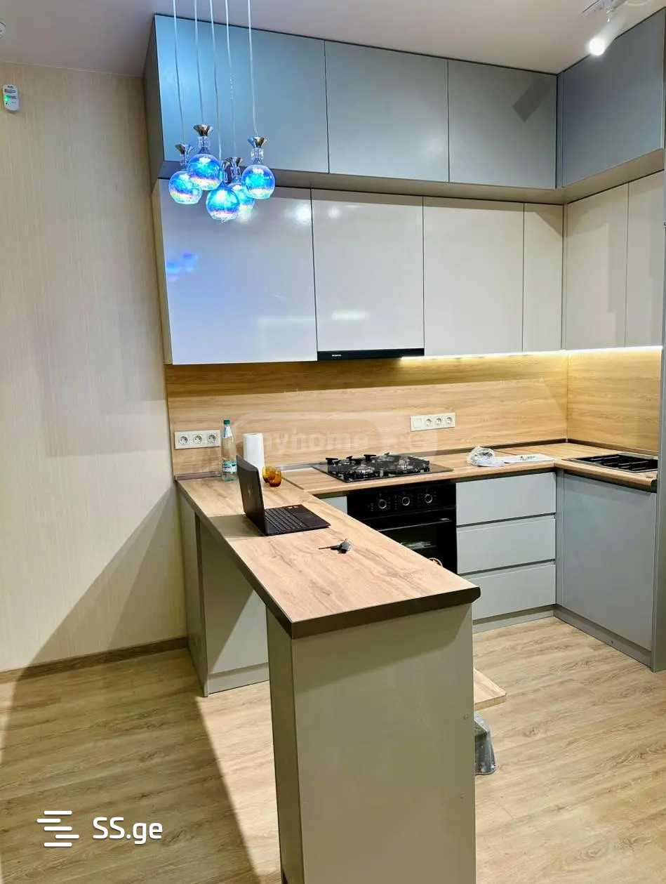 3 Room Flat For Sale view 3