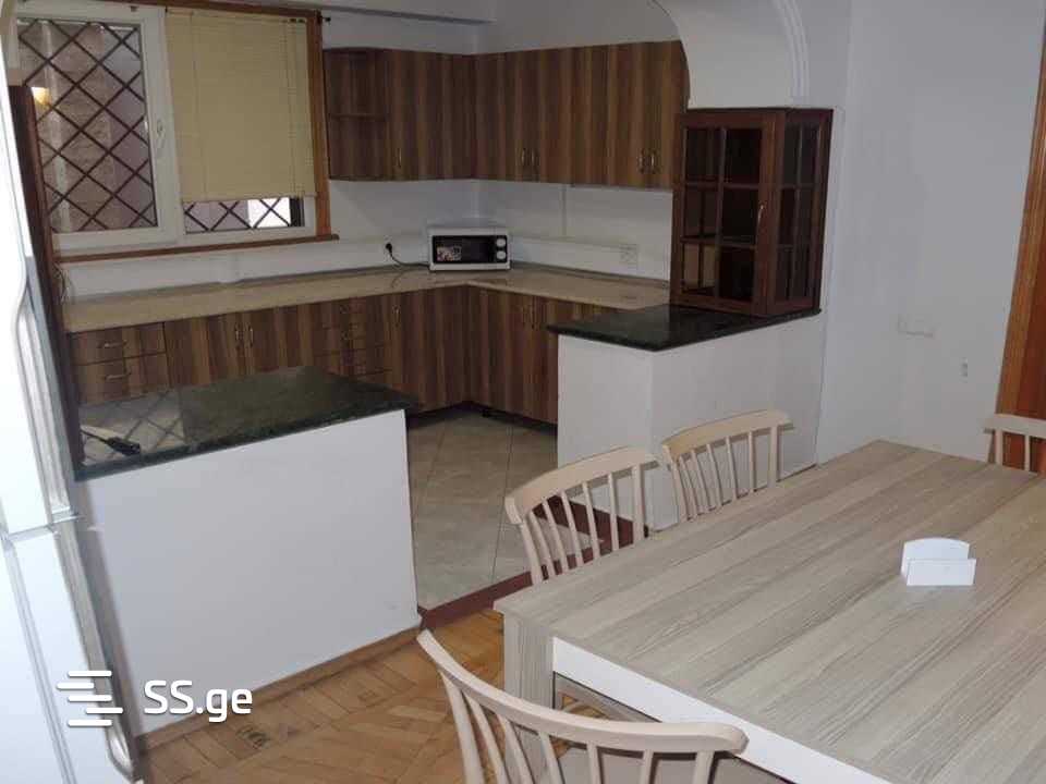 8 Room Private House Daily Rent. Digomi view 3