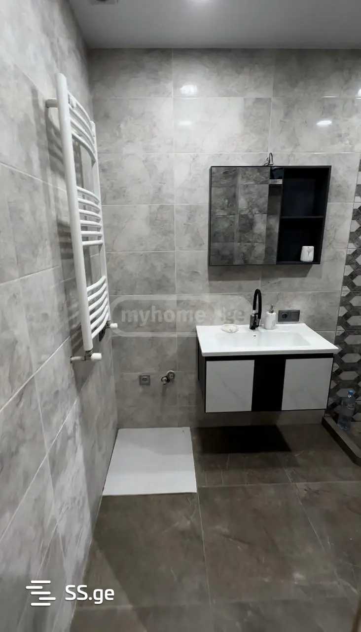 3 Room Flat For Sale view 6