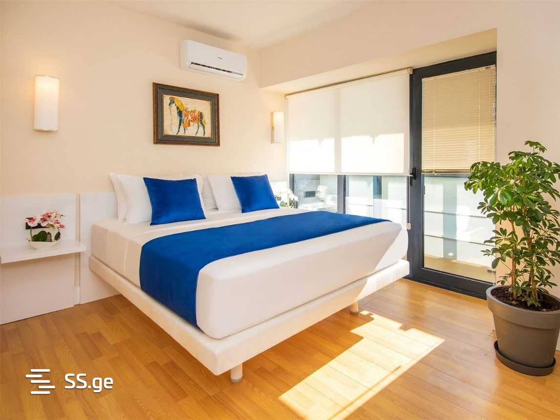 3 Room Flat For Sale view 3