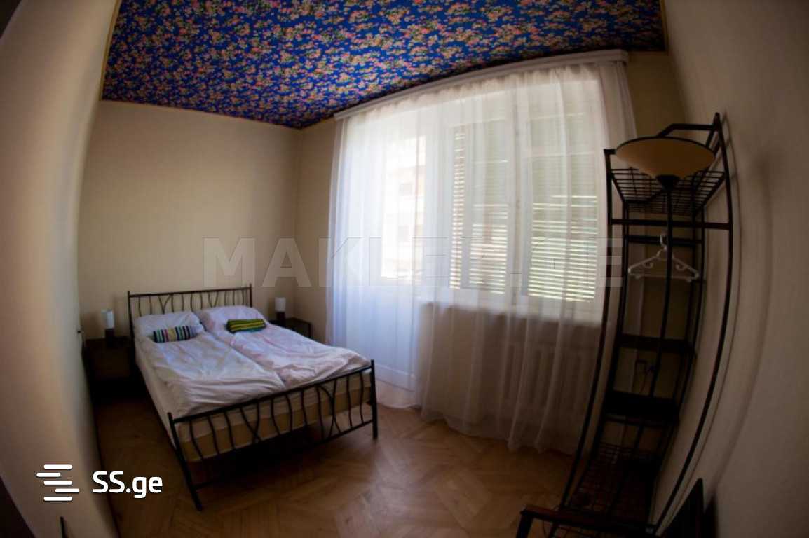 10 Room Private House For Rent. Vera view 9