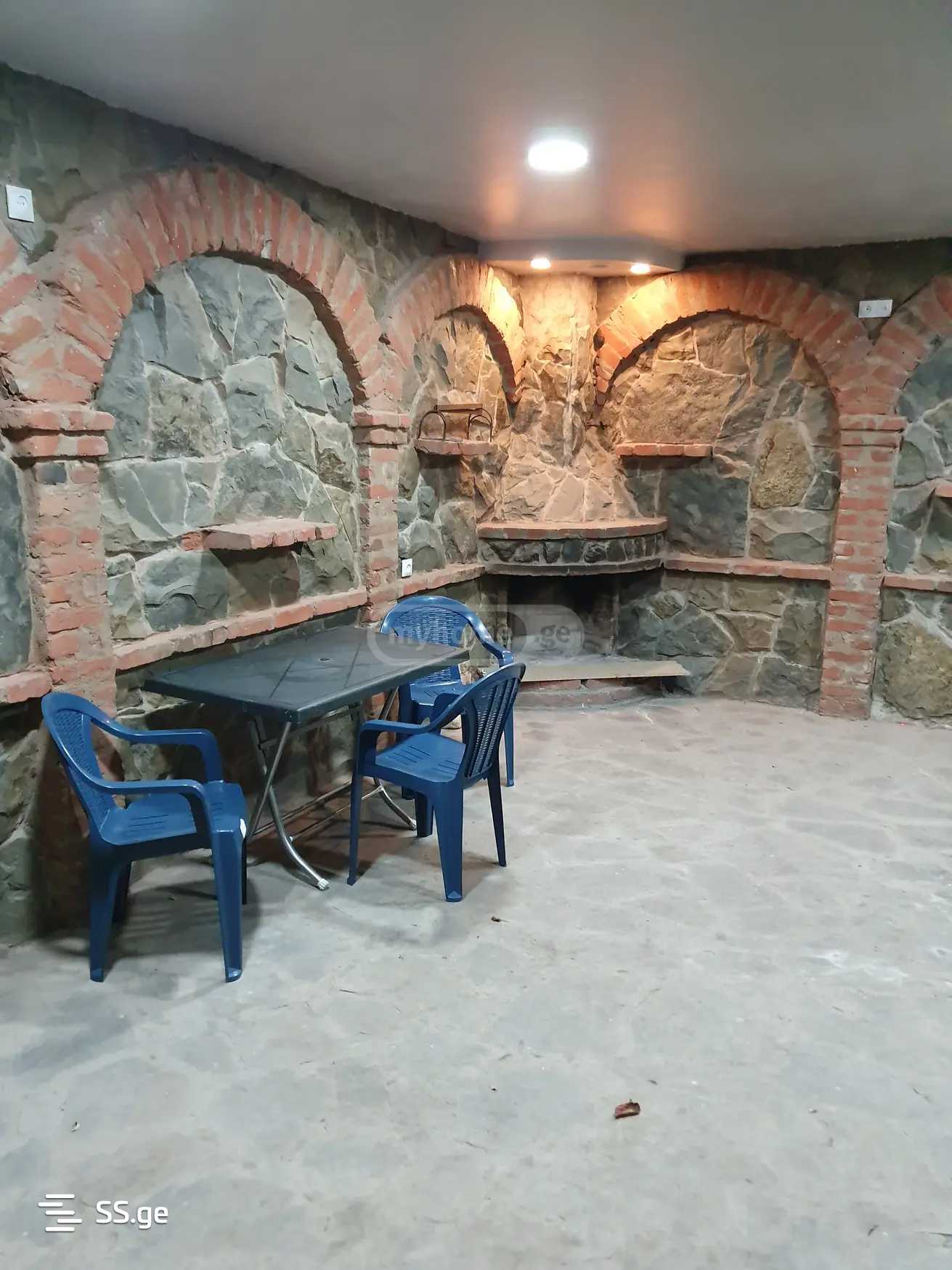 8 Room Private House For Rent. Ivertubani view 9