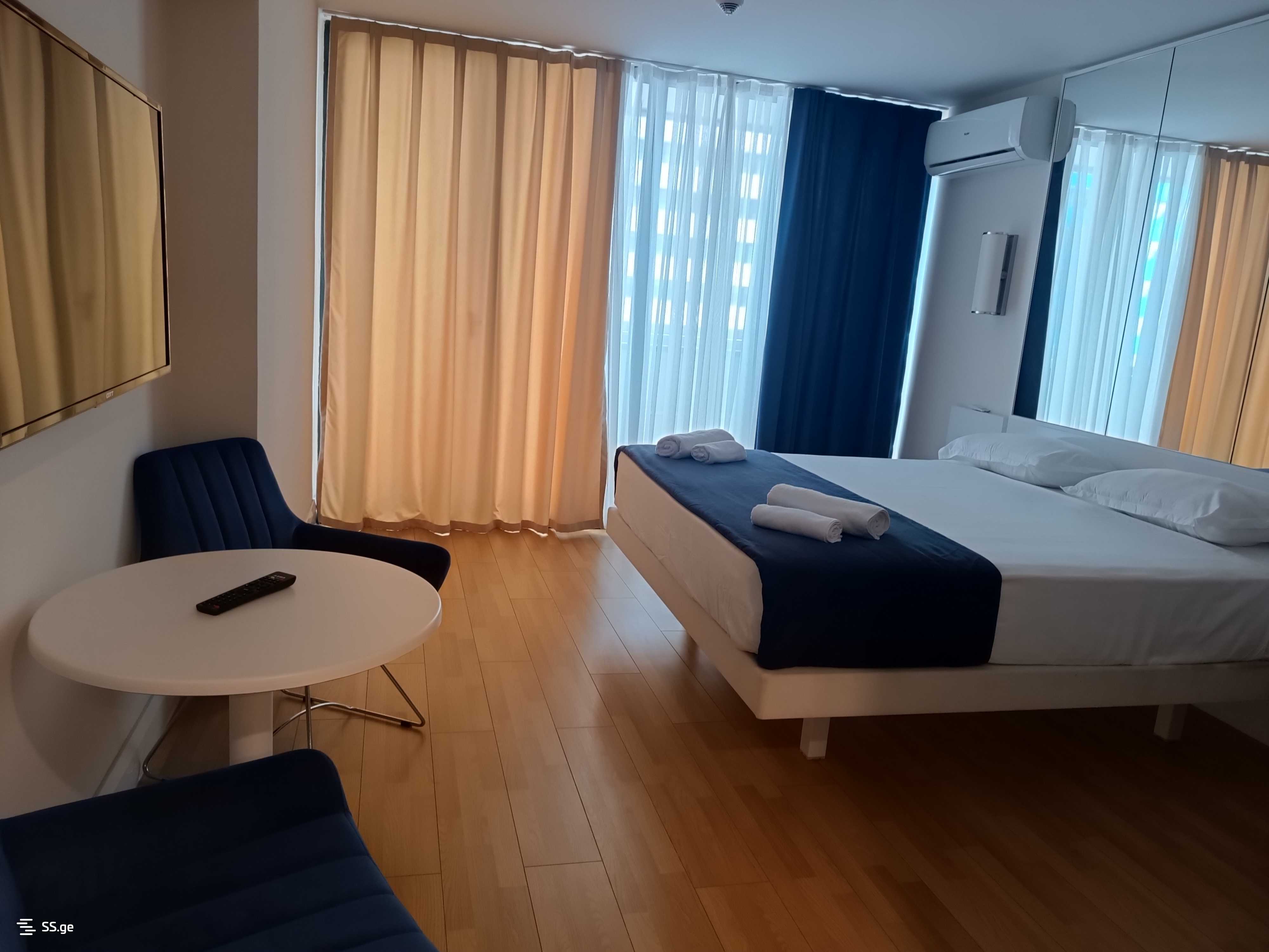 1 Room Flat Daily Rent. Batumi view 2