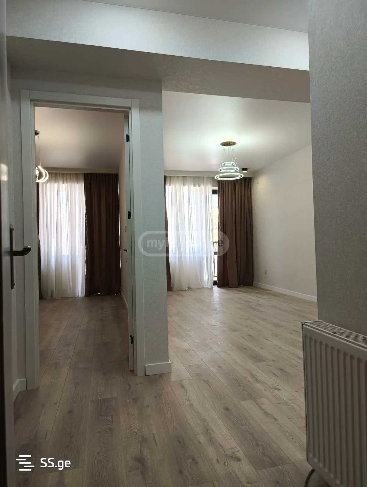 2 Room Flat For Sale view 1
