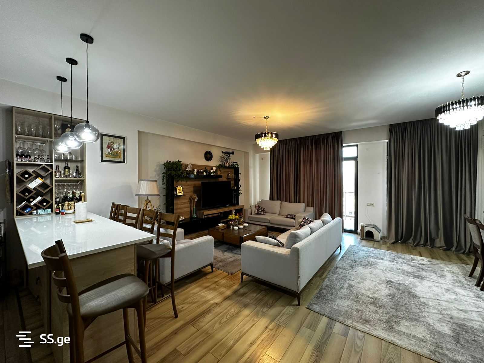 3 Room Flat For Sale view 3