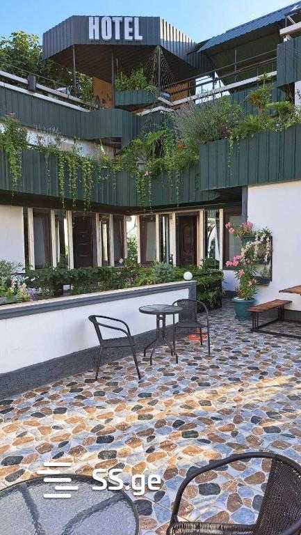 1 Room Hotel For Rent. Didube view 1