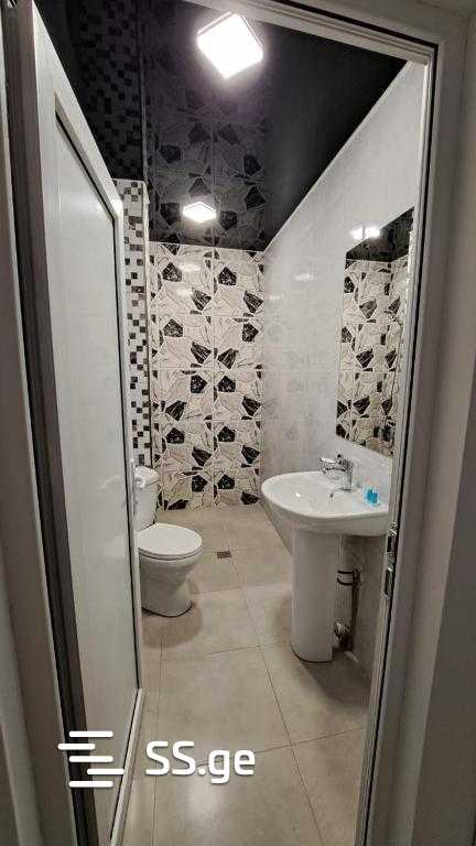 1 Room Hotel For Rent. Didube view 9