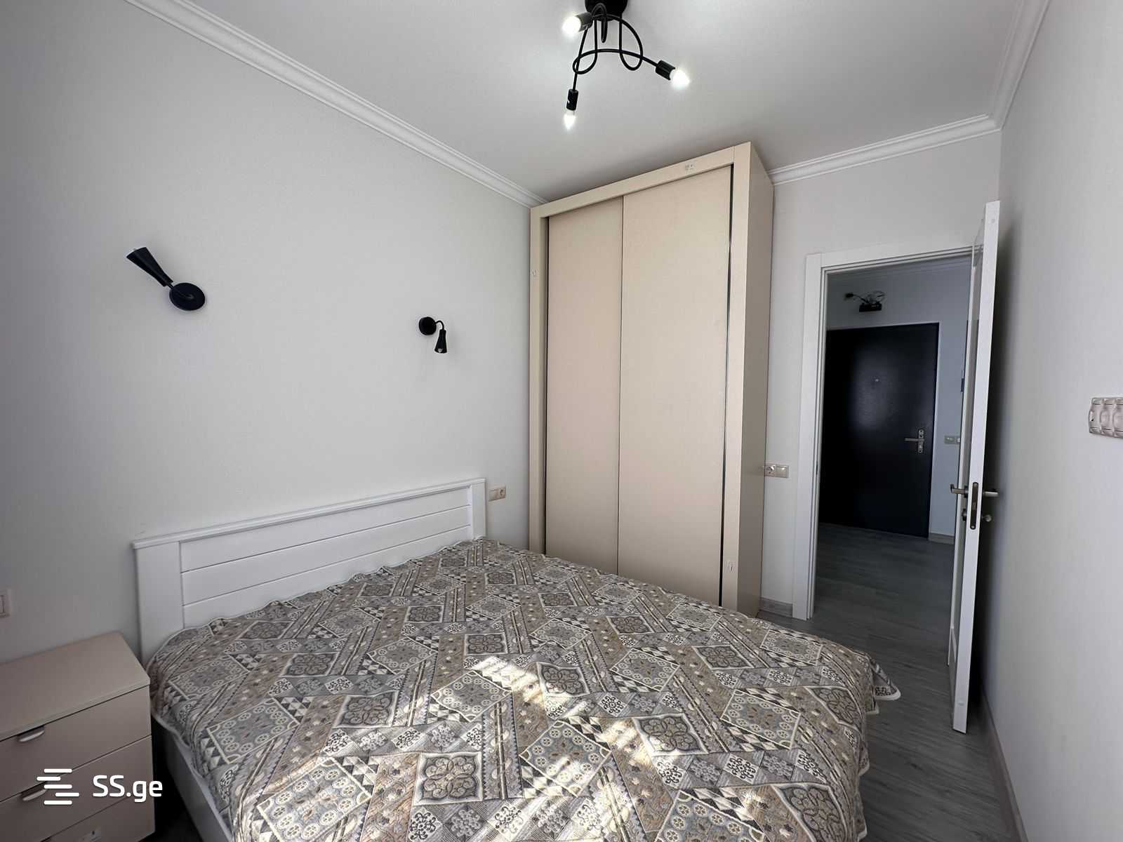 3 Room Flat For Rent. Batumi view 7