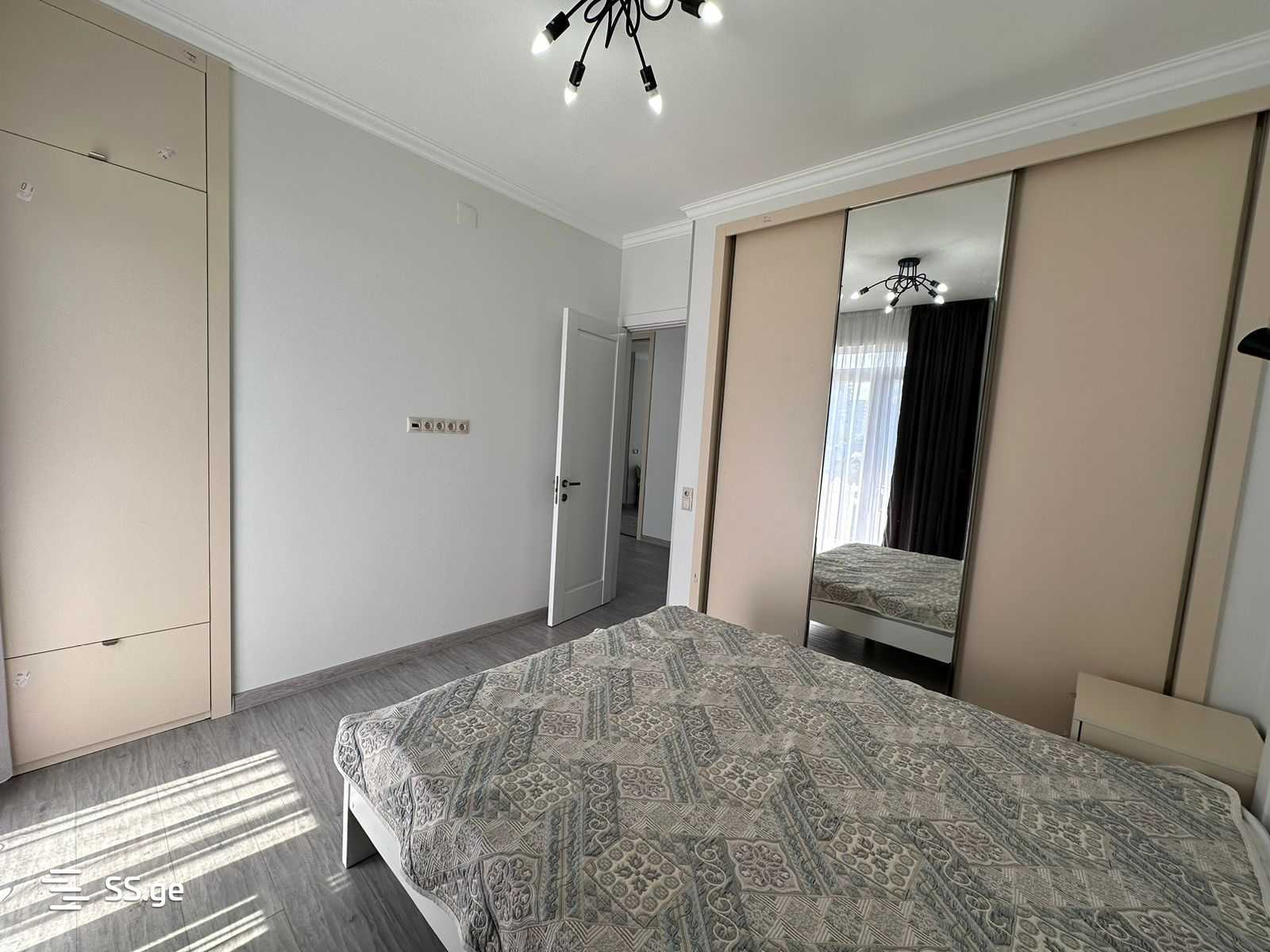 3 Room Flat For Rent. Batumi view 6