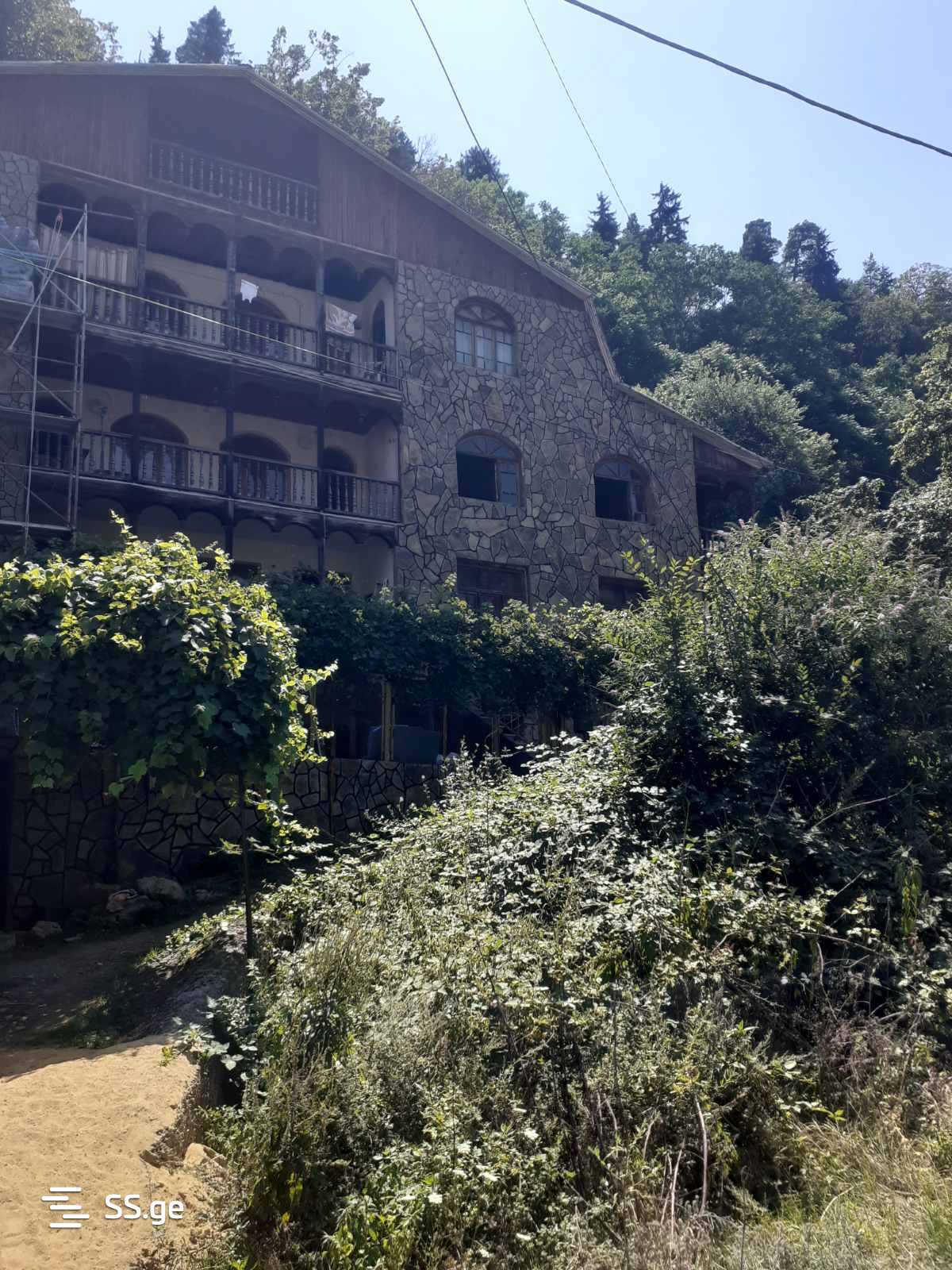 8 Room Hotel For Sale view 7