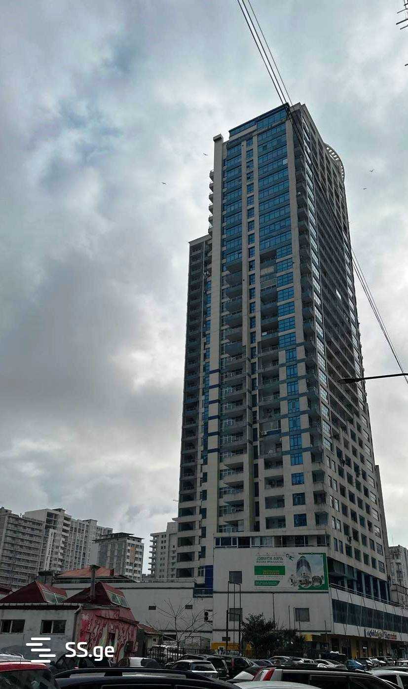 3 Room Flat For Sale view 2
