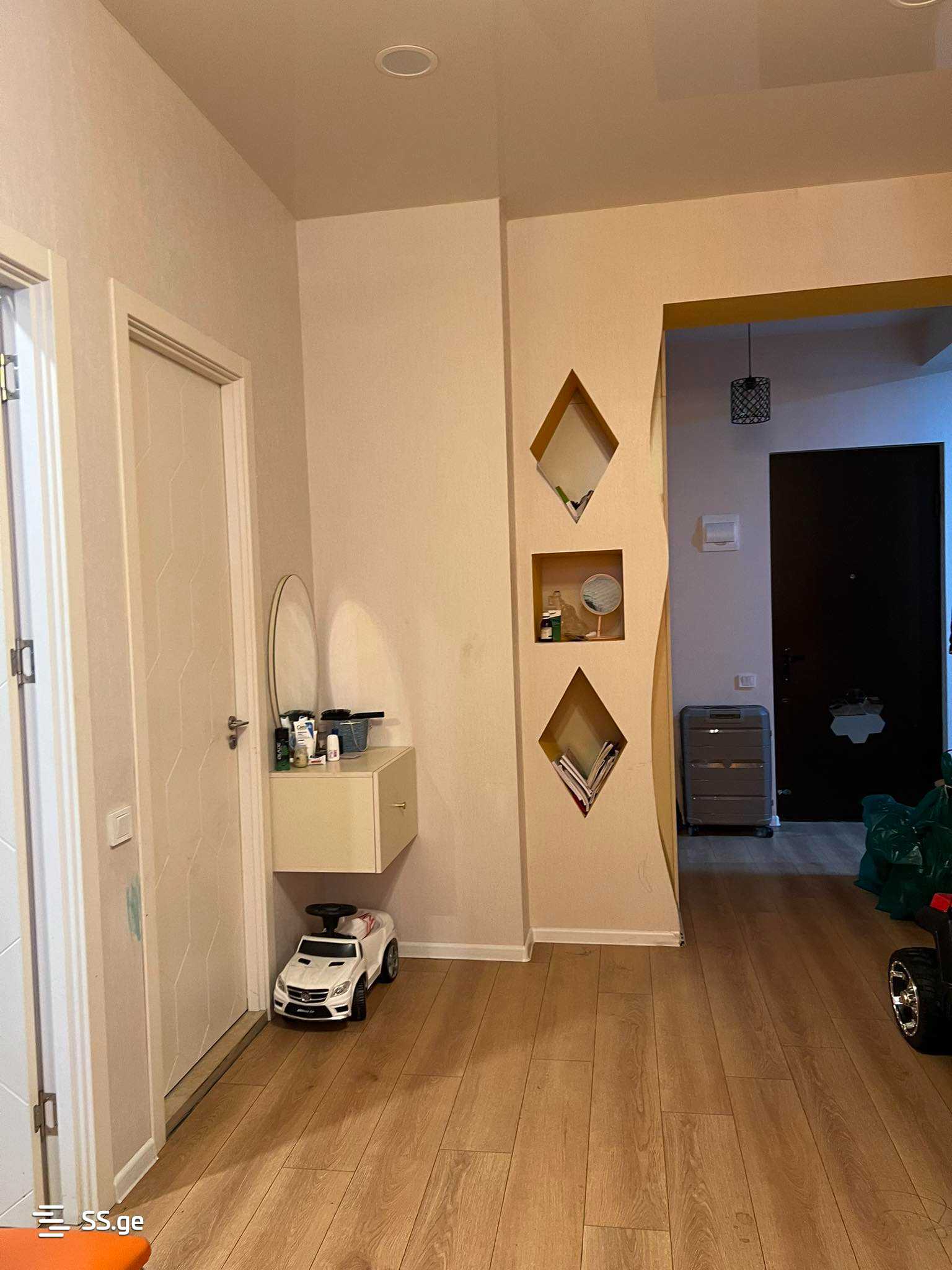 2 Room Flat For Rent. Digomi view 4