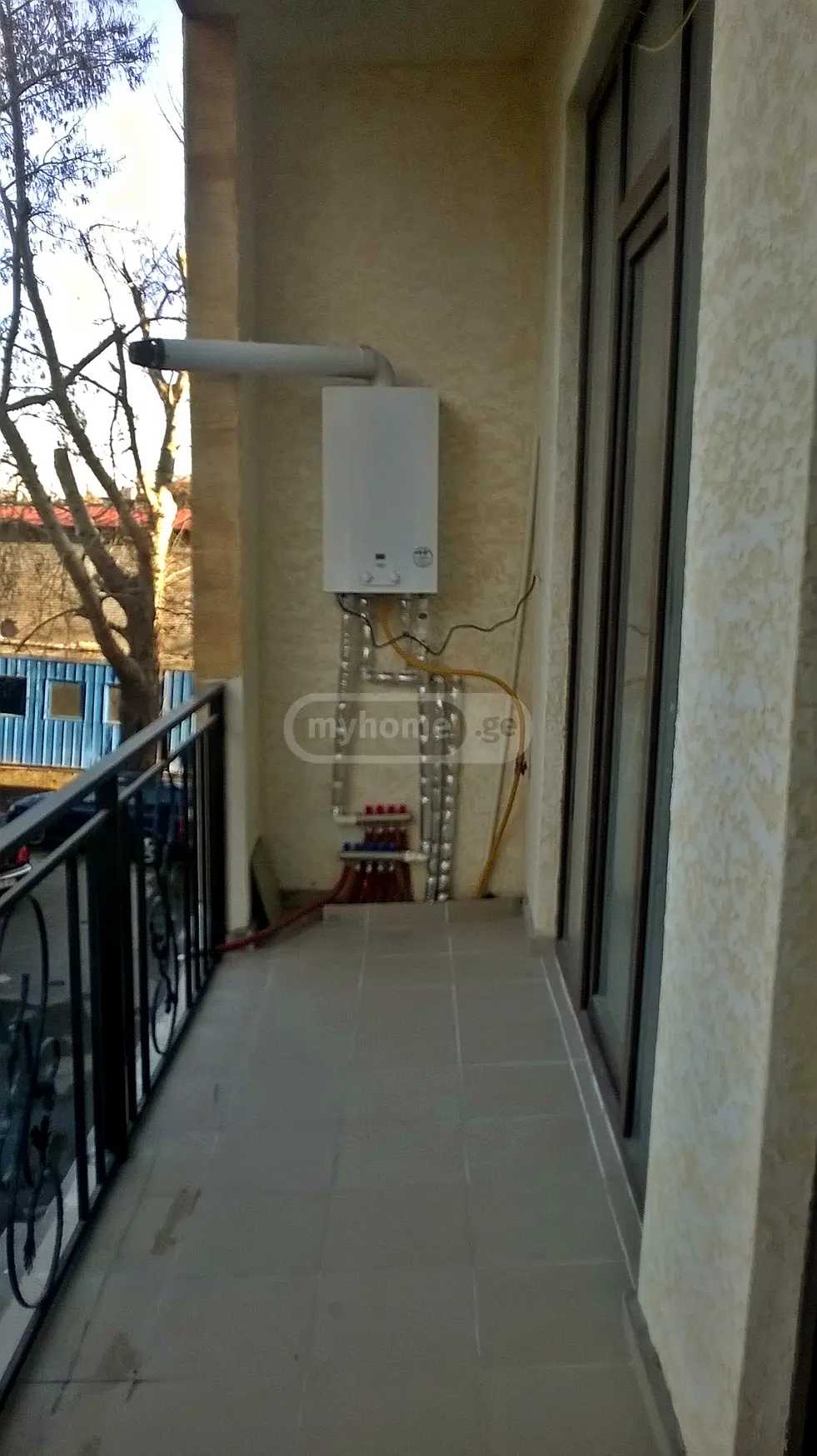 3 Room Flat For Rent. Didube view 10