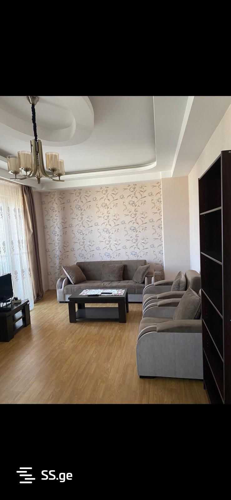 3 Room Flat For Rent. Vera view 1
