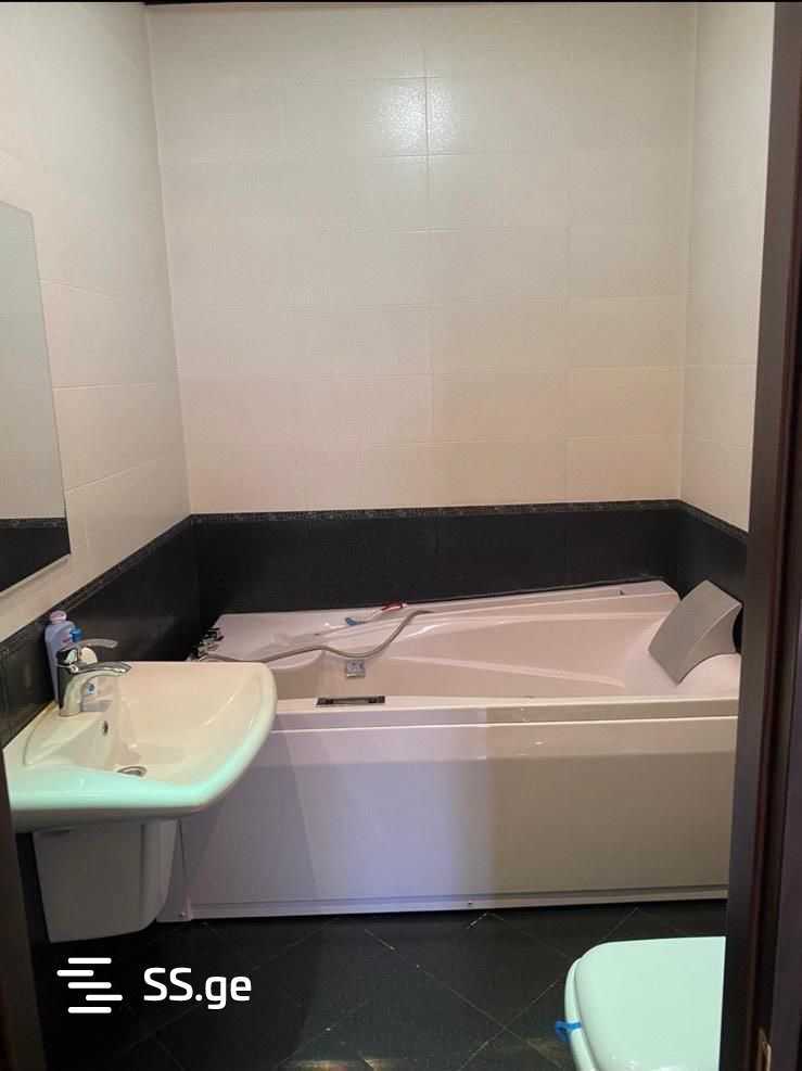 3 Room Flat For Rent. Vera view 6