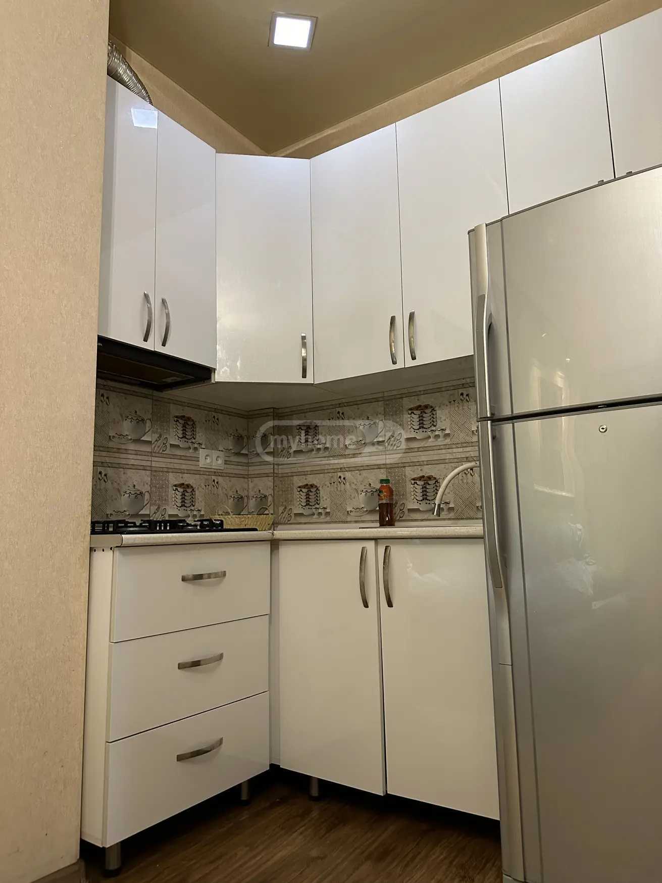 2 Room Flat For Rent. Sanzona view 4