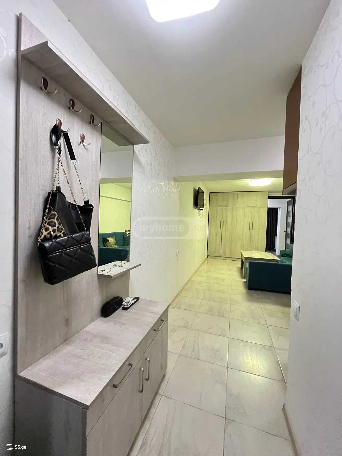 2 Room Flat For Rent. Isani view 6