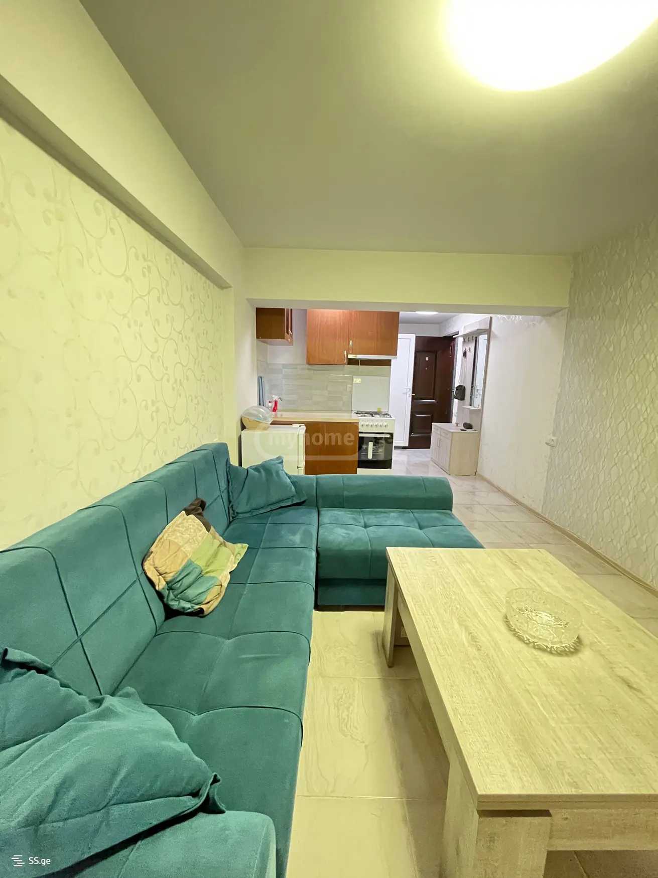 2 Room Flat For Rent. Isani view 1