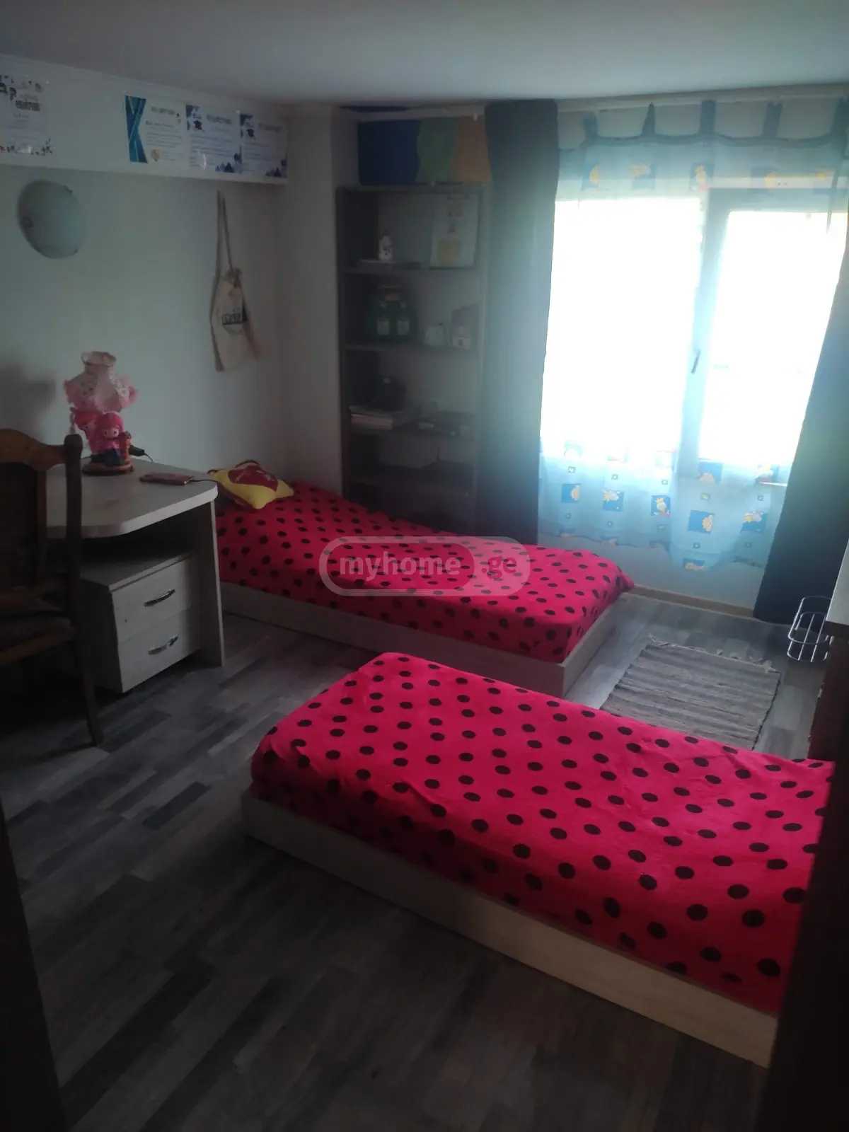 4 Room Flat For Rent. Isani view 9