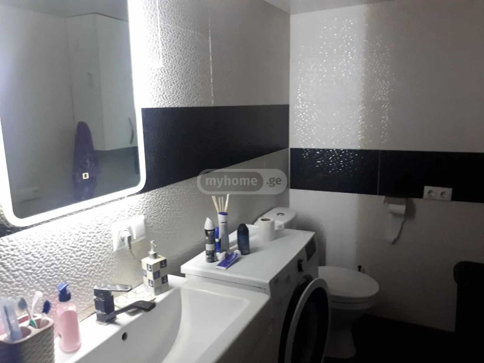 4 Room Flat For Rent. Isani view 2