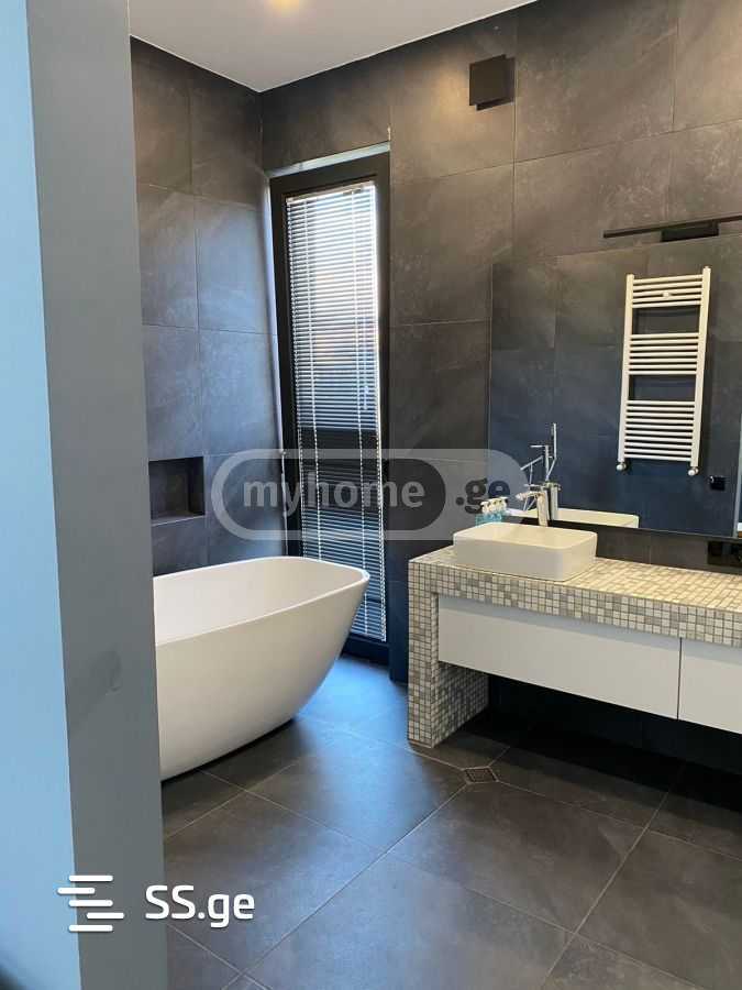 7 Room Private House Daily Rent. Didi Digomi view 11