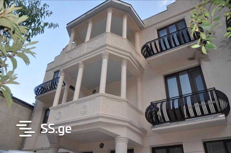 10 Room Hotel For Rent. Mtatsminda view 1