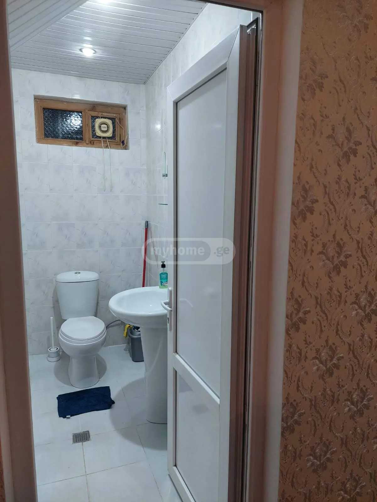 3 Room Private House For Rent. Didube, 9 of 12