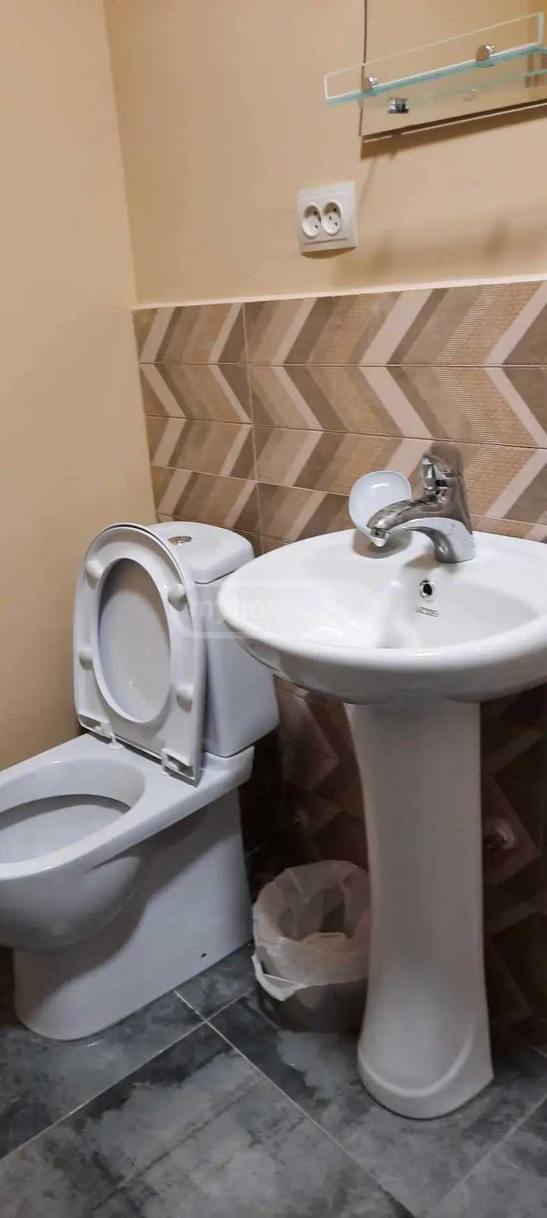 10 Room Private House Daily Rent. Gori view 5
