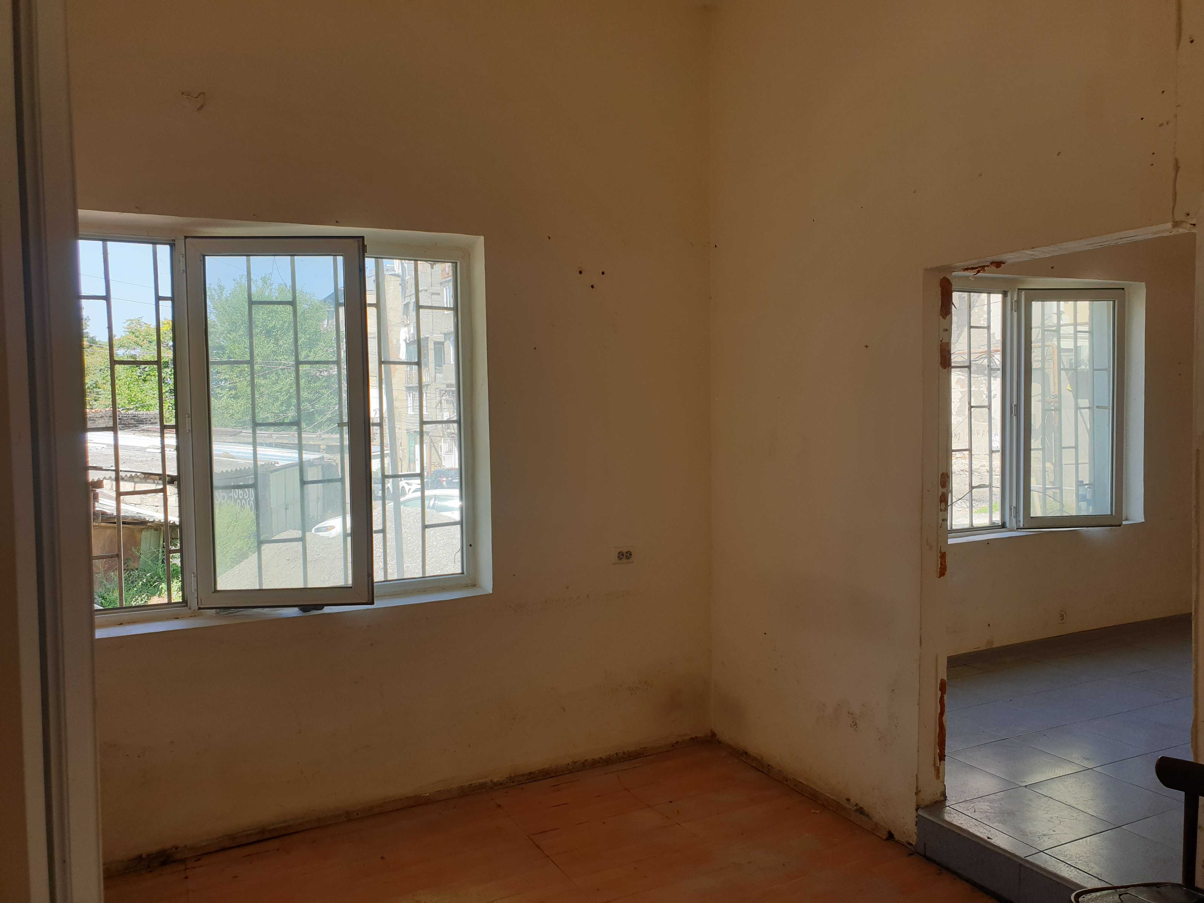 Commercial Space For Rent. Telavi view 3