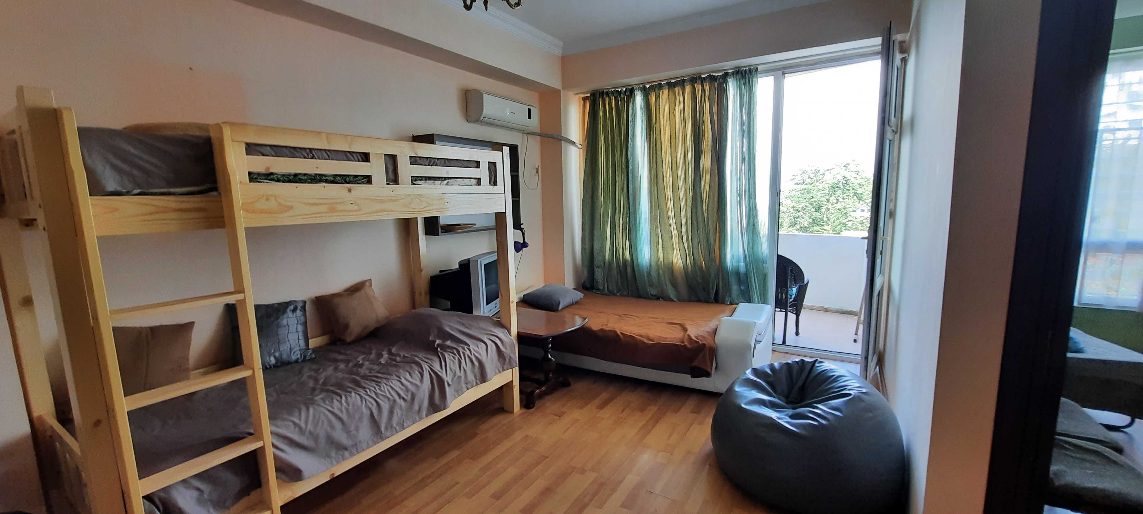 2 Room Flat Daily Rent. Kobuleti, 1 of 4