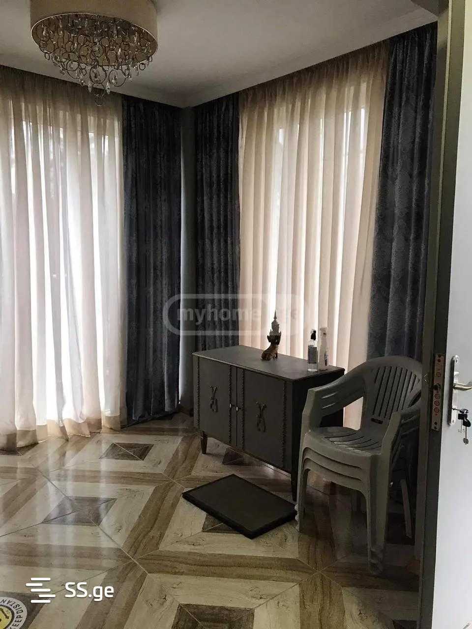 9 Room Hotel For Sale view 7