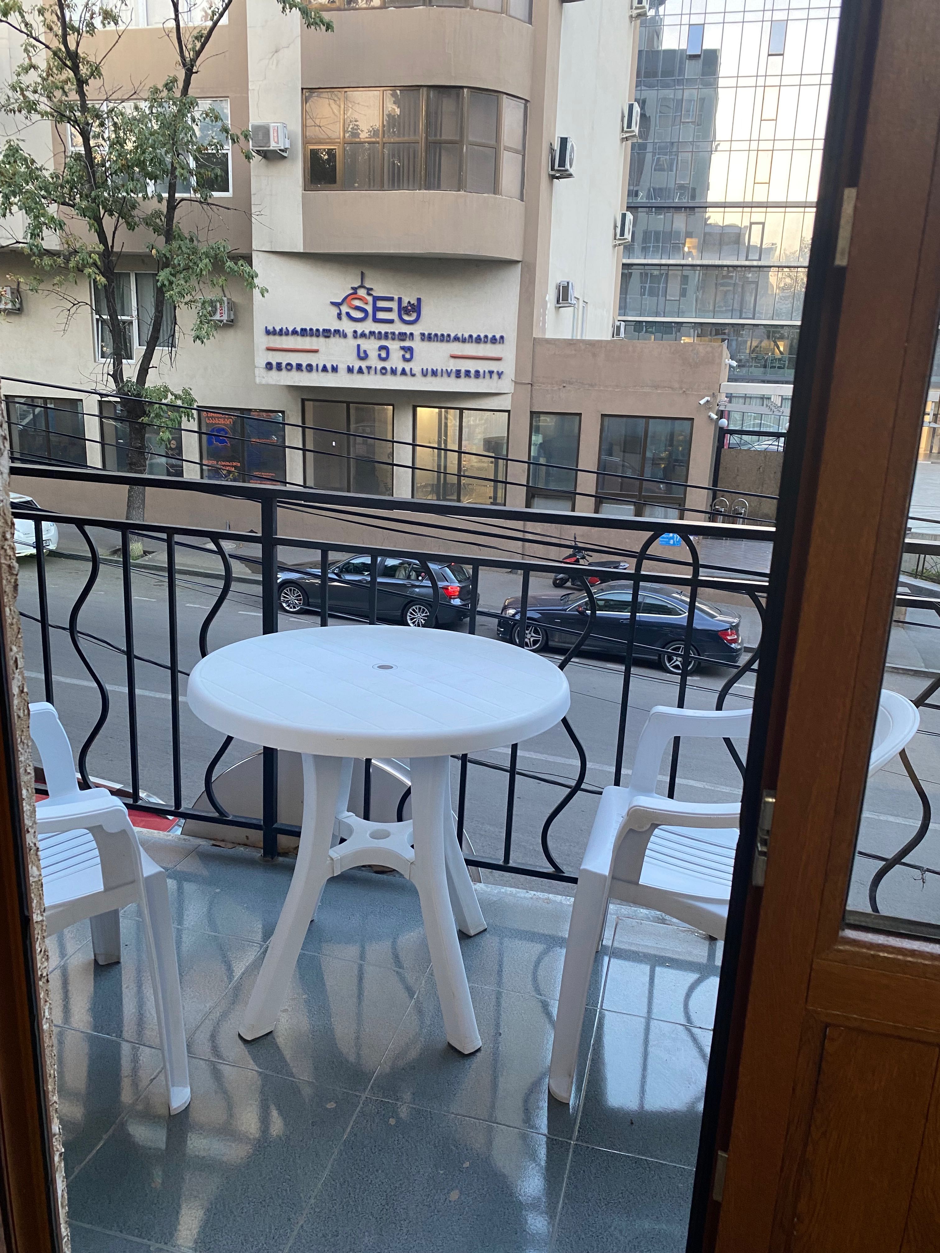 3 room Flat Daily rent. Avlabari – další