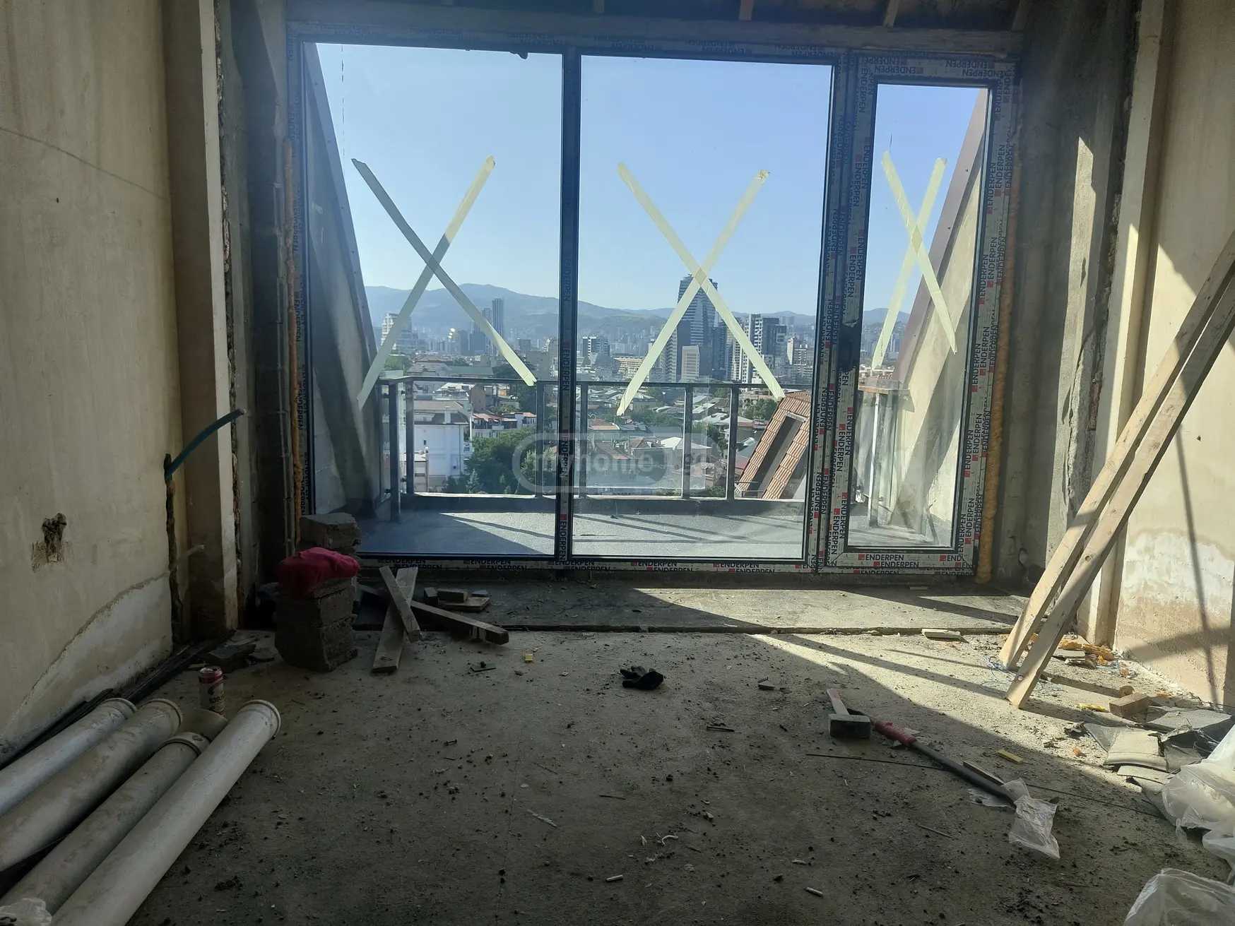 10 Room Hotel For Sale view 4