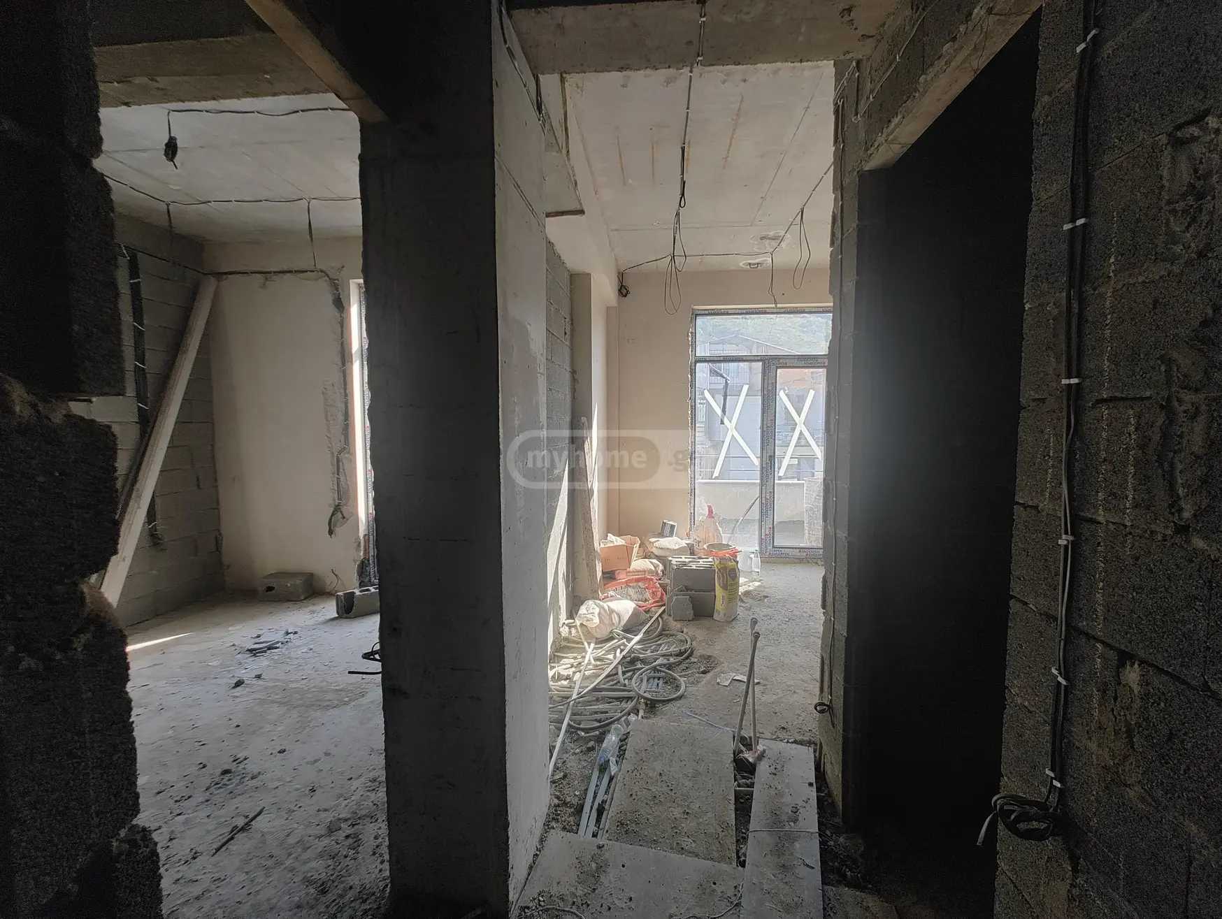 10 Room Hotel For Sale view 3