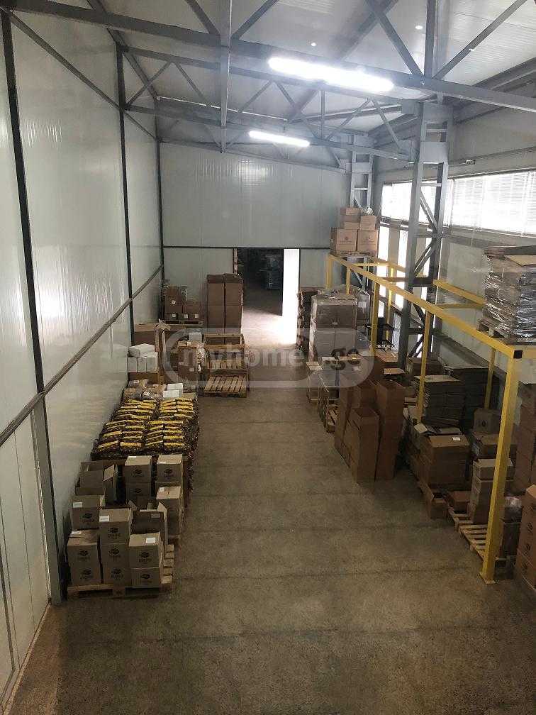Store-Industrial Property For Rent. Isani, 8 of 11